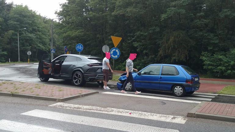 Το πρώτο ατύχημα με Lamborghini Urus